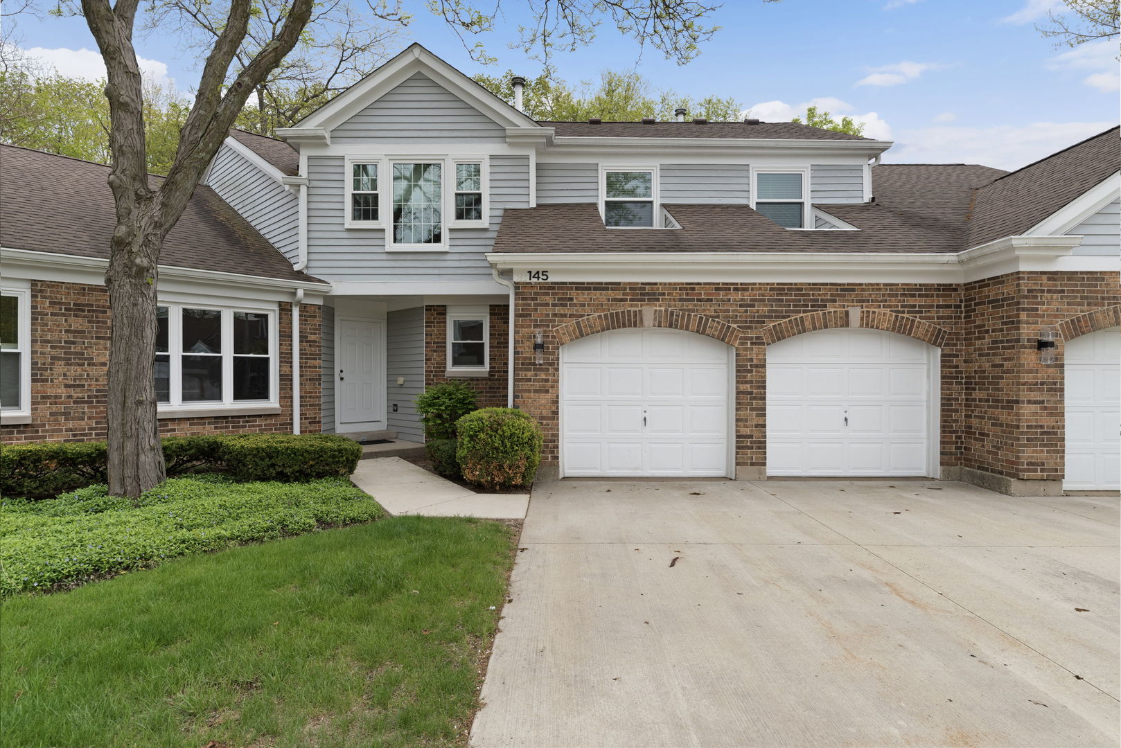 145 Willow Parkway, Buffalo Grove, IL 60089