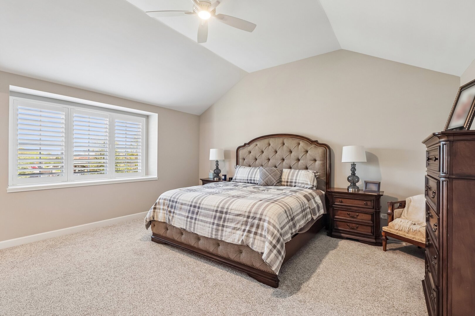 14255 Lacey Drive, Lemont, IL 60439