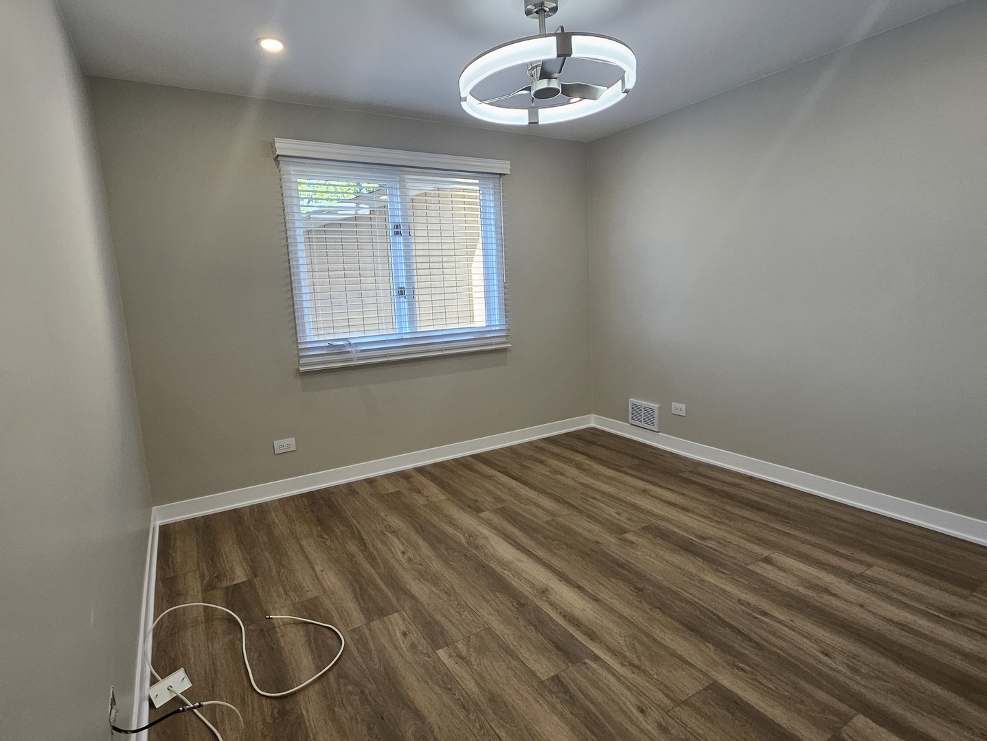 11225 S Kean Avenue #1A, Palos Hills, IL 60465