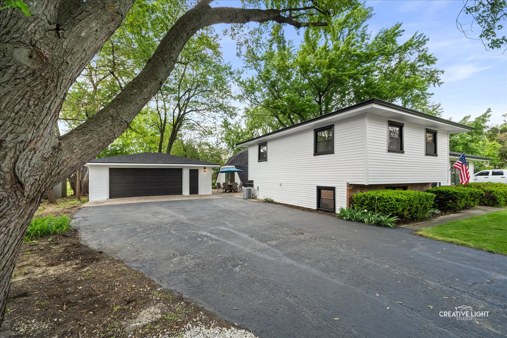 5S464 Sherman Avenue, Naperville, IL 60563
