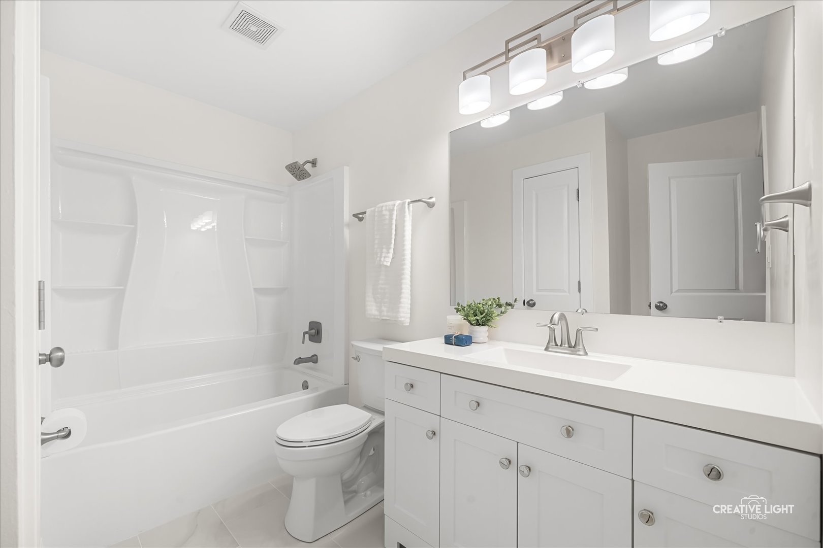 5S464 Sherman Avenue, Naperville, IL 60563