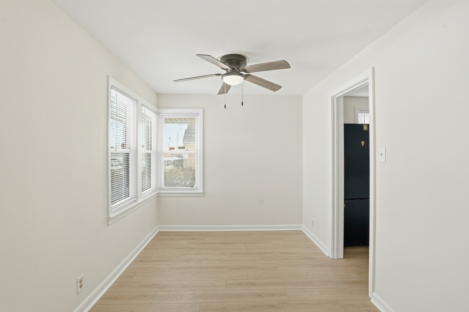 11056 S STATE LINE Road, Chicago, IL 60617
