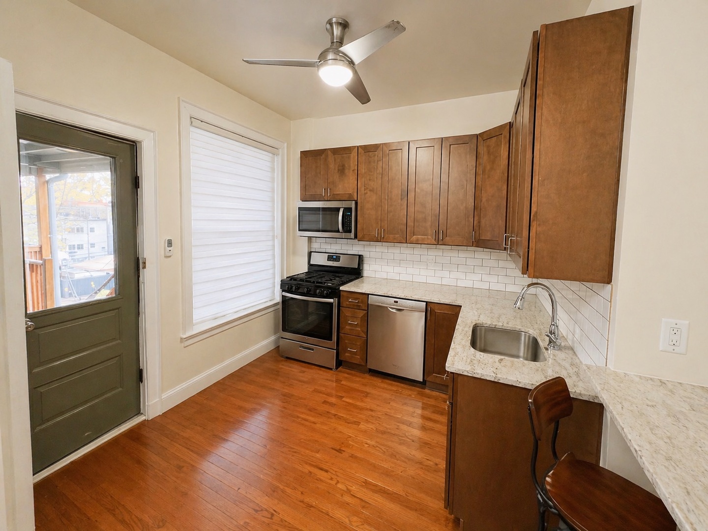 2502 N KEDZIE Boulevard #1, Chicago, IL 60647