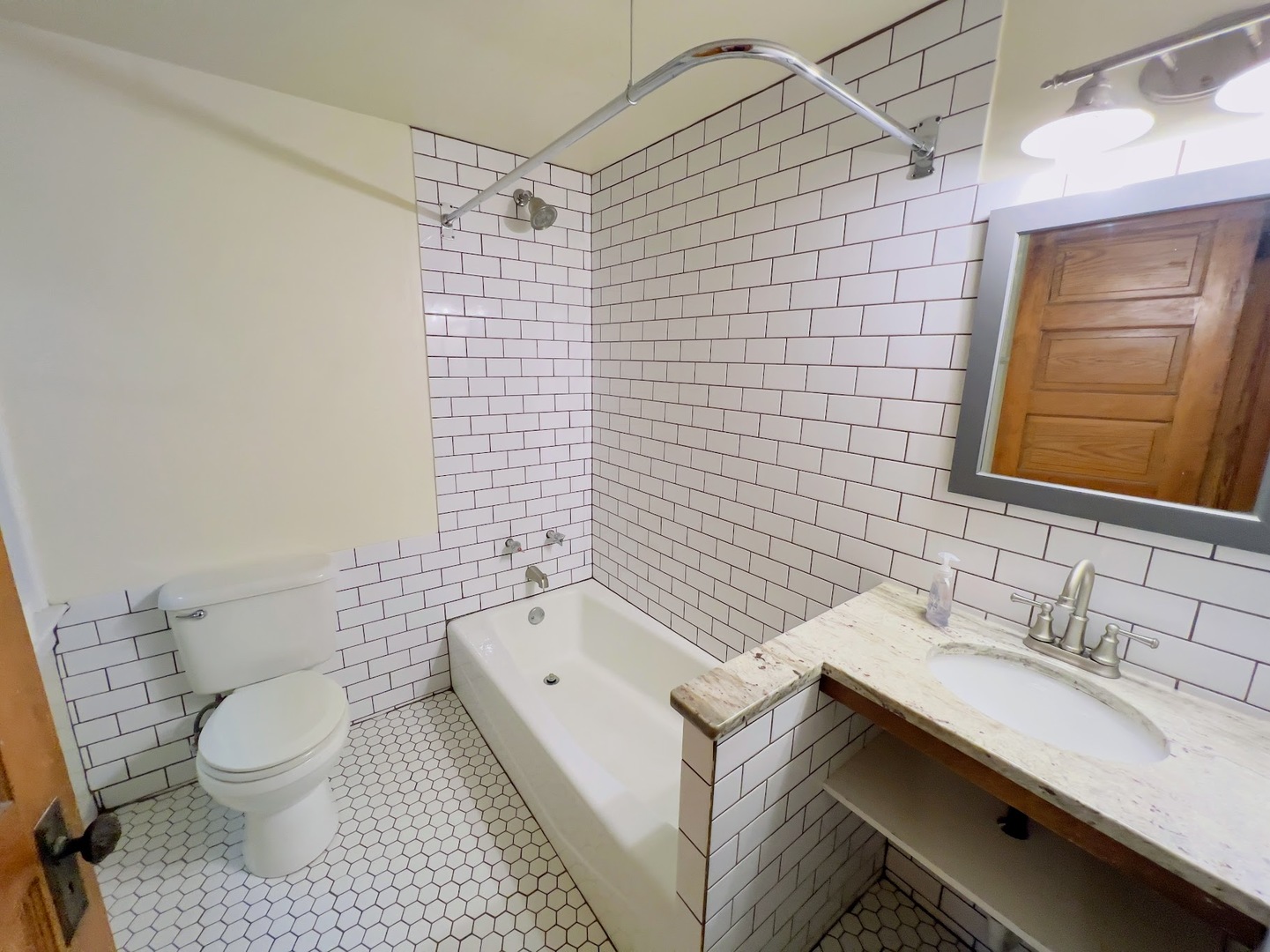 2502 N KEDZIE Boulevard #1, Chicago, IL 60647