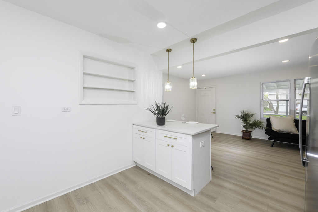 2413 Joppa Avenue, Zion, IL 60099