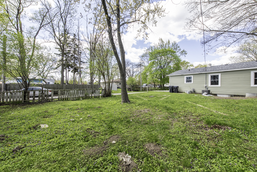 2413 Joppa Avenue, Zion, IL 60099