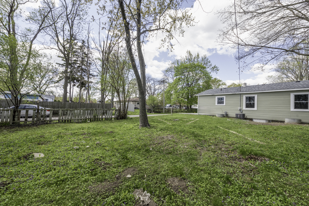 2413 Joppa Avenue, Zion, IL 60099