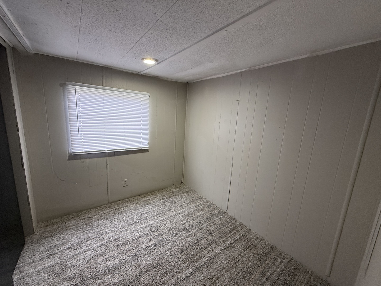 1712 S Dixie Highway #27, Crete, IL 60417