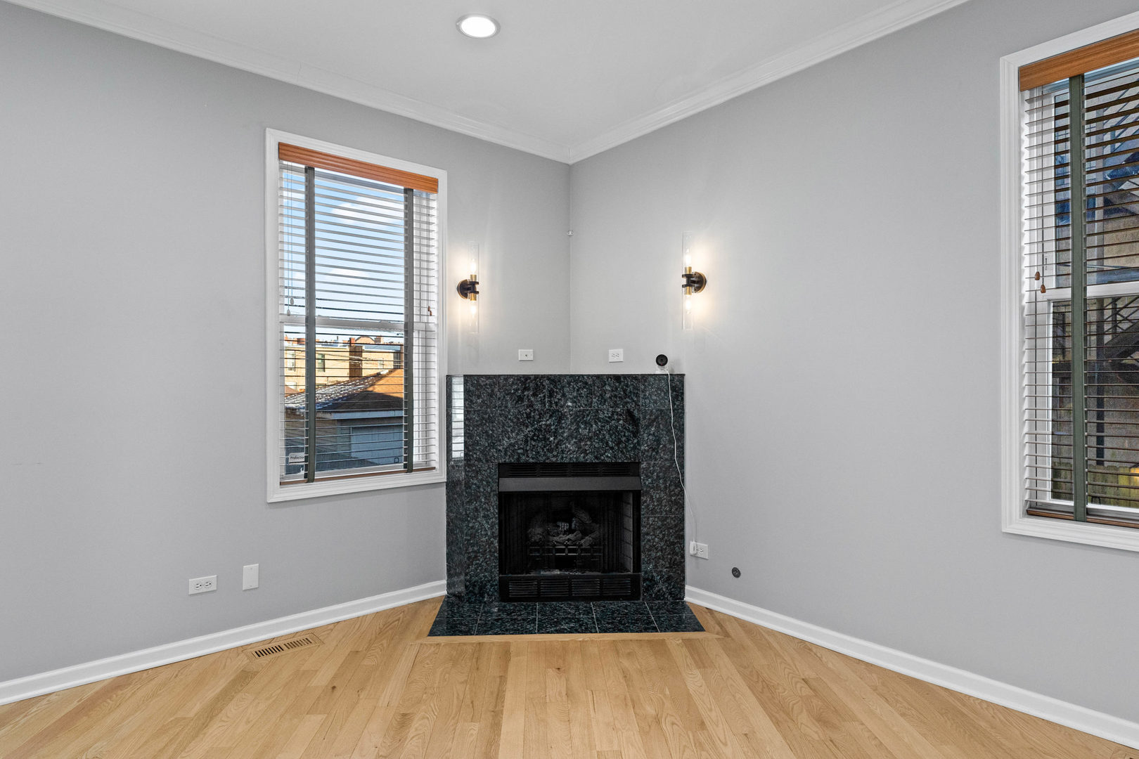 4105 S Drexel Boulevard #1SR, Chicago, IL 60653