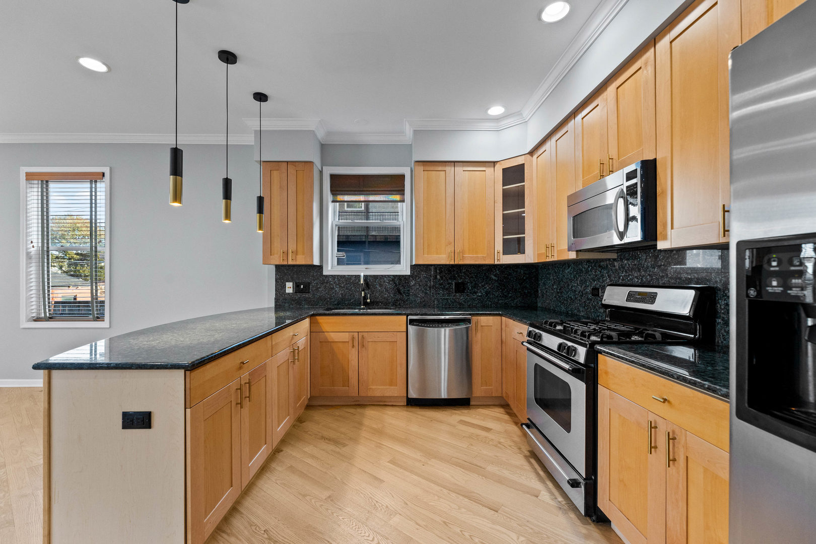 4105 S Drexel Boulevard #1SR, Chicago, IL 60653