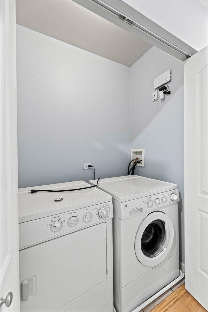 4105 S Drexel Boulevard #1SR, Chicago, IL 60653