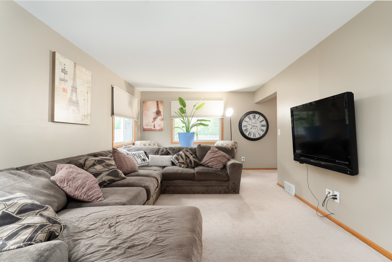 22547 S Bramble Hill Road, Joliet, IL 60404