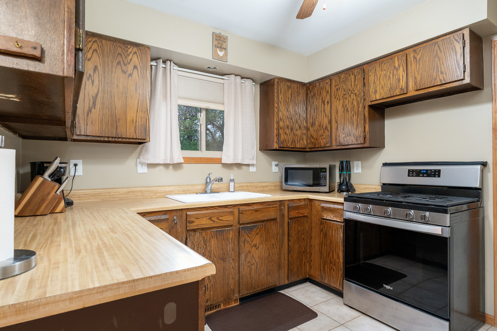 22547 S Bramble Hill Road, Joliet, IL 60404