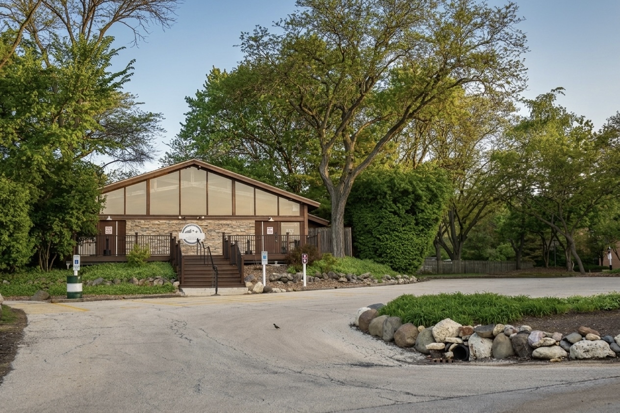 5950 Oakwood Drive #4A, Lisle, IL 60532