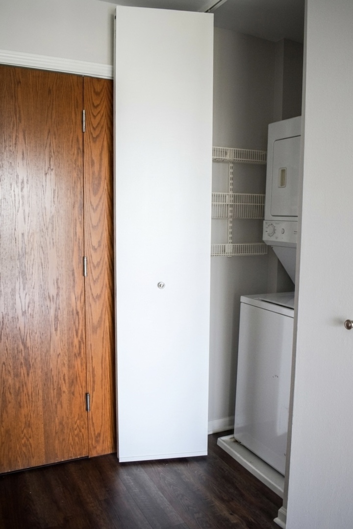 5950 Oakwood Drive #4A, Lisle, IL 60532