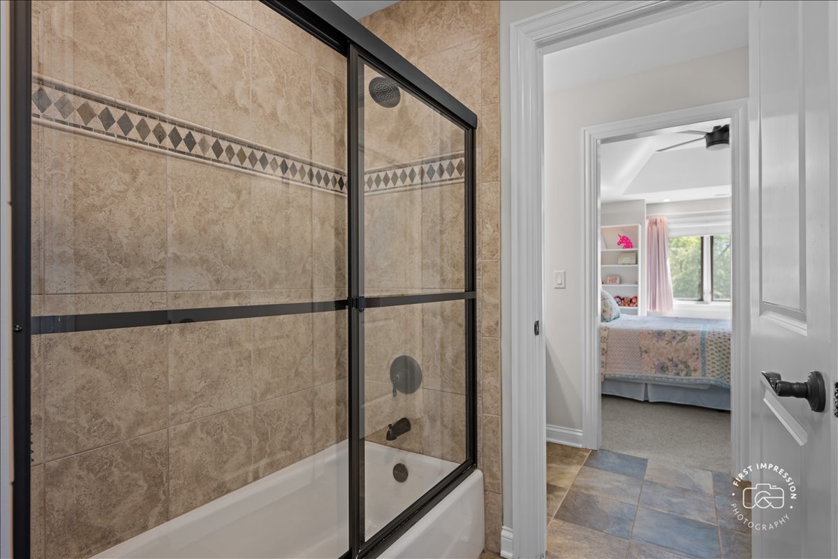 N491 Peter Road, Winfield, IL 60190