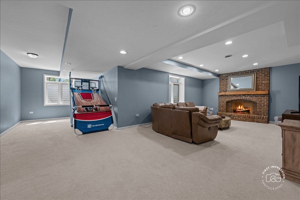 N491 Peter Road, Winfield, IL 60190