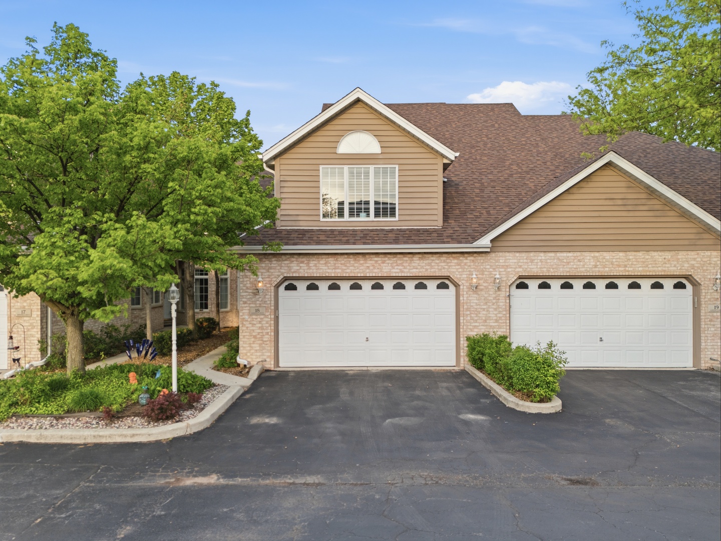 18 Moorings Drive, Palos Heights, IL 60463