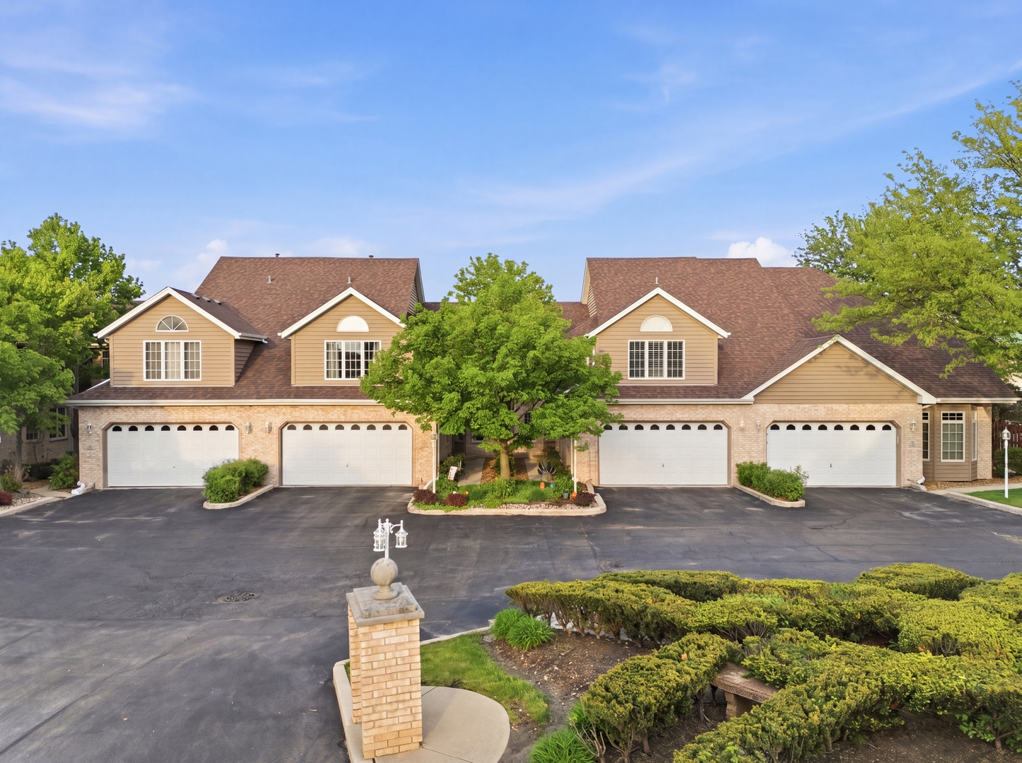 18 Moorings Drive, Palos Heights, IL 60463