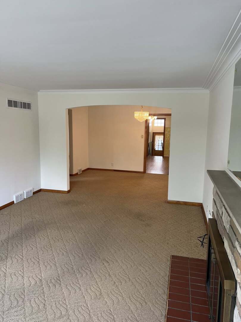 3755 W 112th Place, Chicago, IL 60655