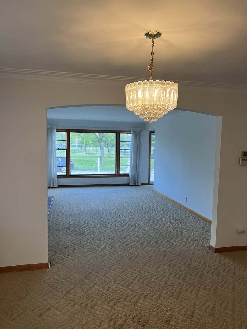 3755 W 112th Place, Chicago, IL 60655