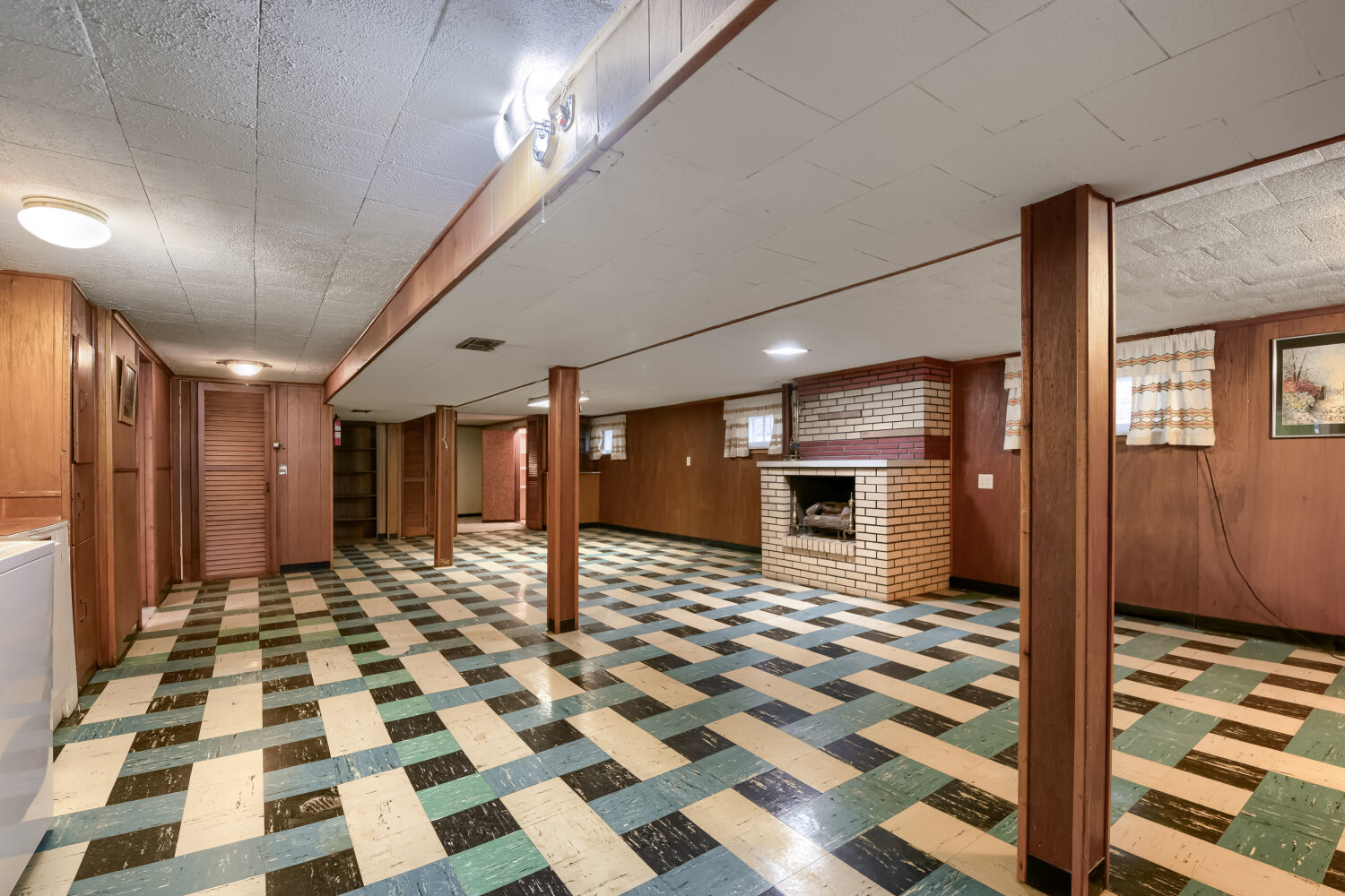 3755 W 112th Place, Chicago, IL 60655