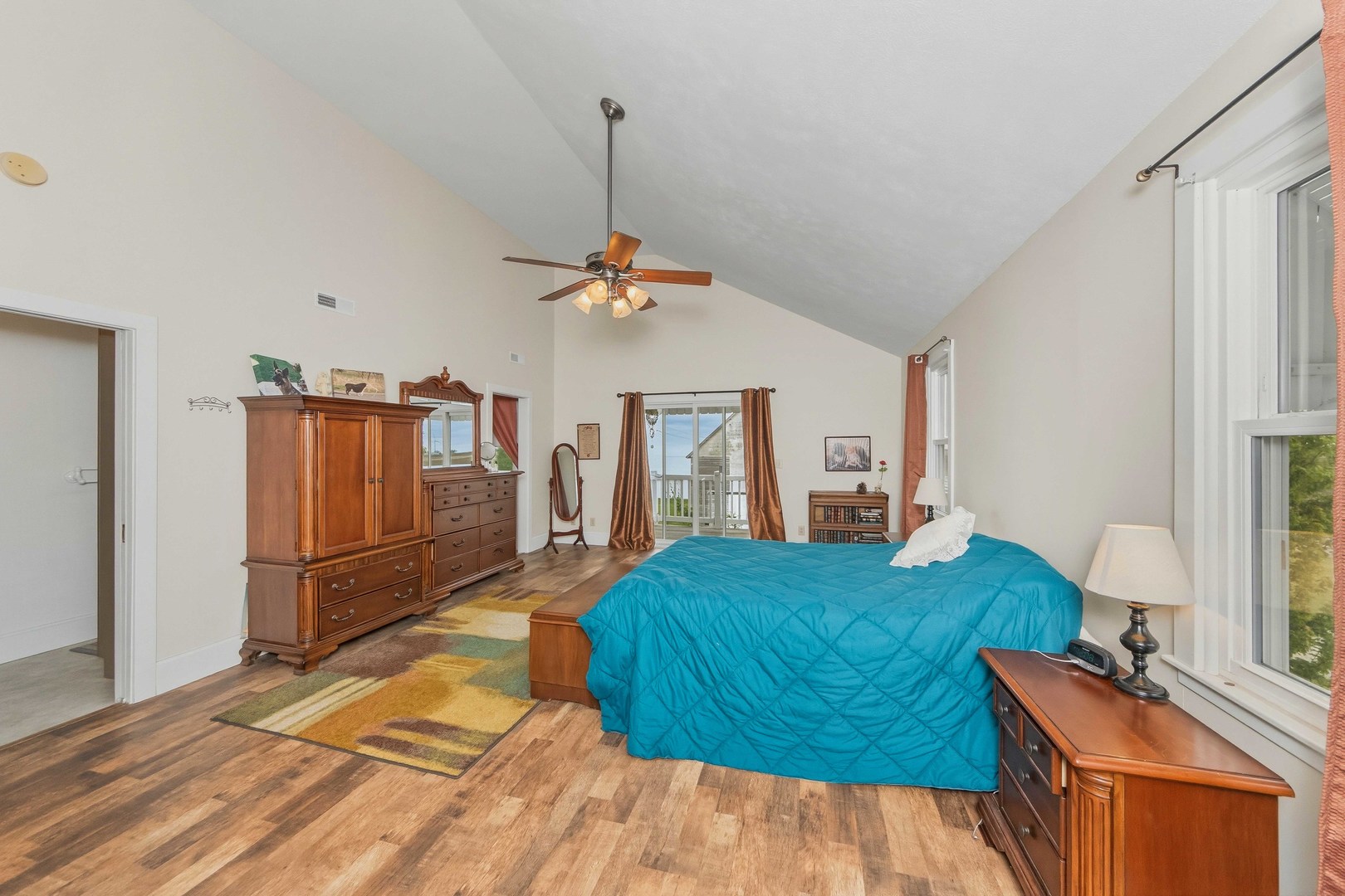 303 2900E County Road, Rutland, IL 61358