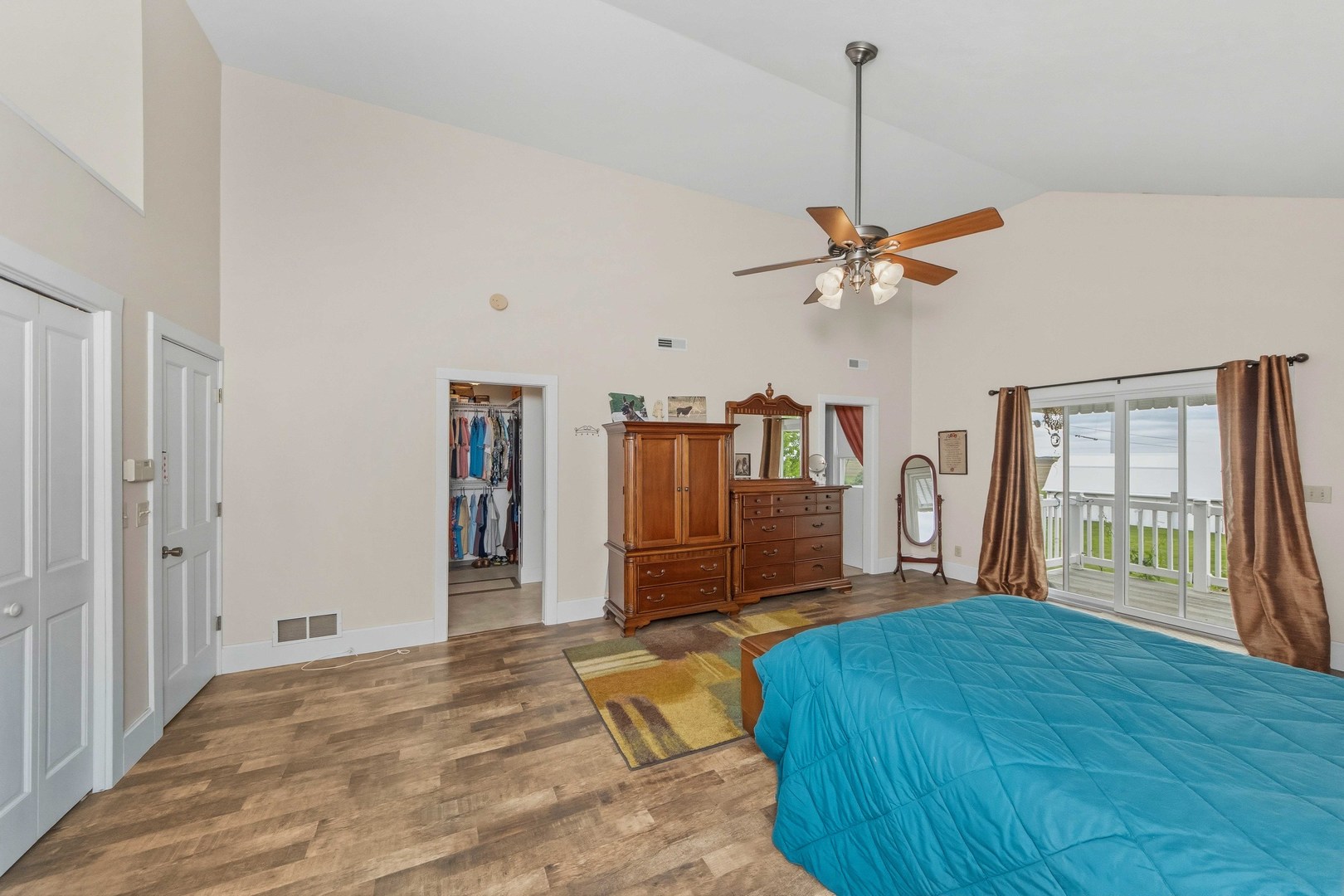 303 2900E County Road, Rutland, IL 61358
