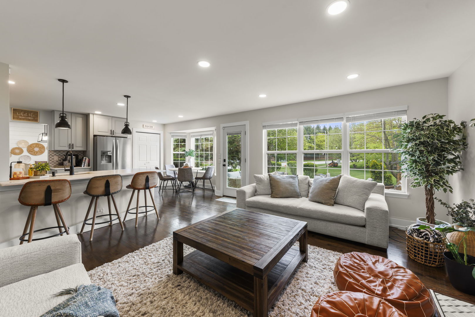 3404 Interlochen Lane, Naperville, IL 60564