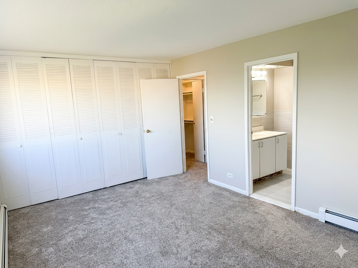 2211 S Stewart Avenue #6A, Lombard, IL 60148