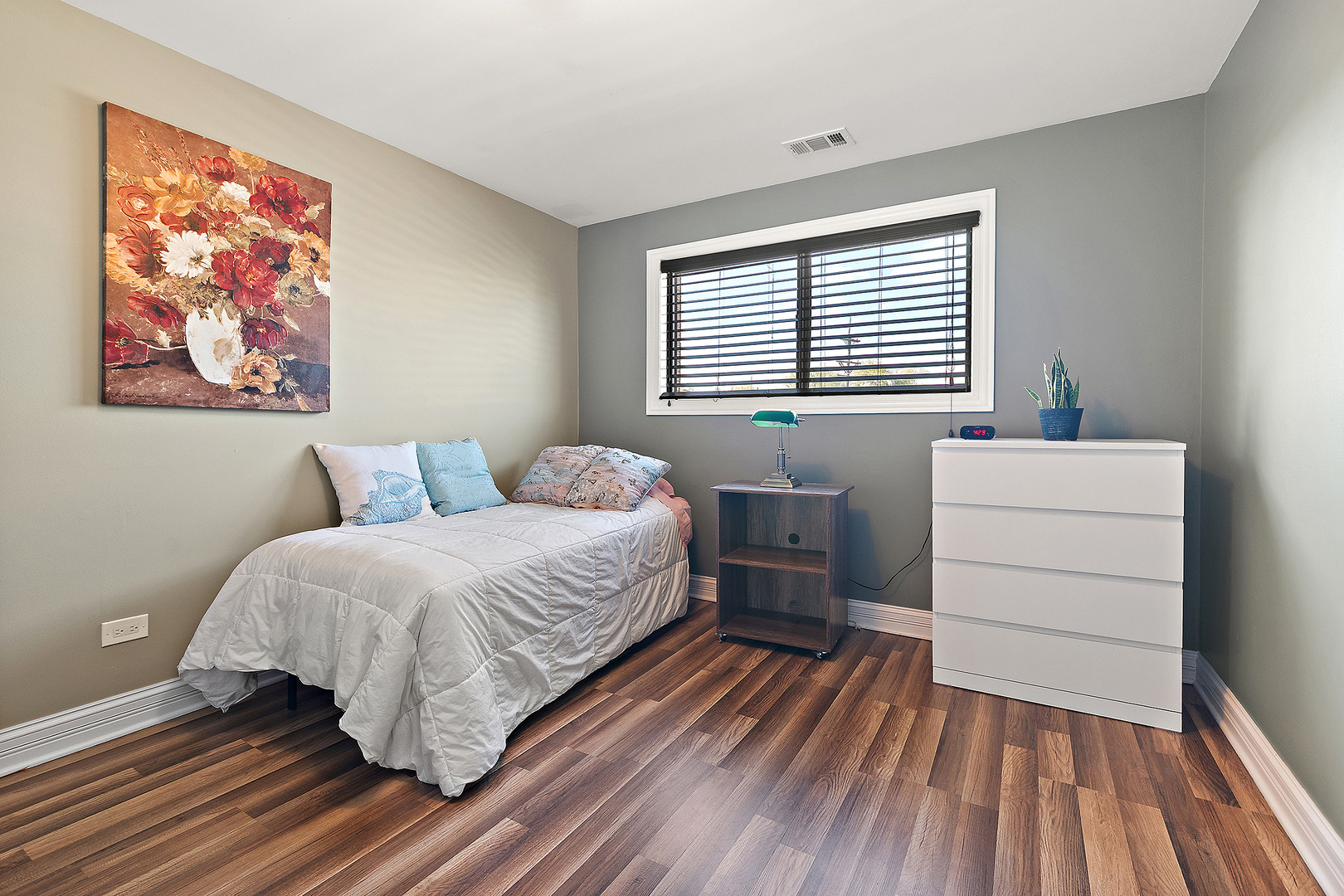9654 NOTTINGHAM Avenue #1C, Chicago Ridge, IL 60415