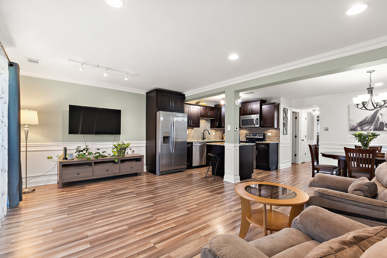 9654 NOTTINGHAM Avenue #1C, Chicago Ridge, IL 60415