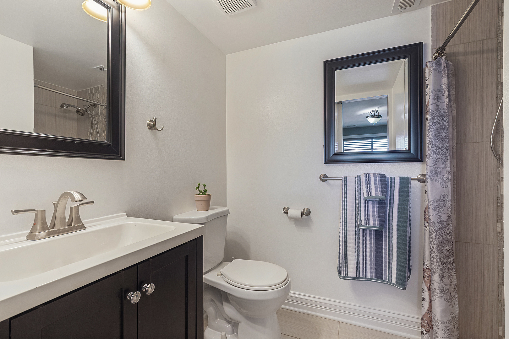 9654 NOTTINGHAM Avenue #1C, Chicago Ridge, IL 60415