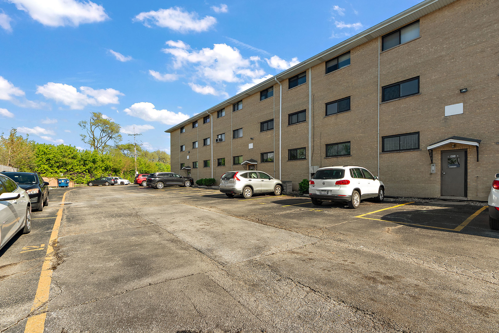9654 NOTTINGHAM Avenue #1C, Chicago Ridge, IL 60415