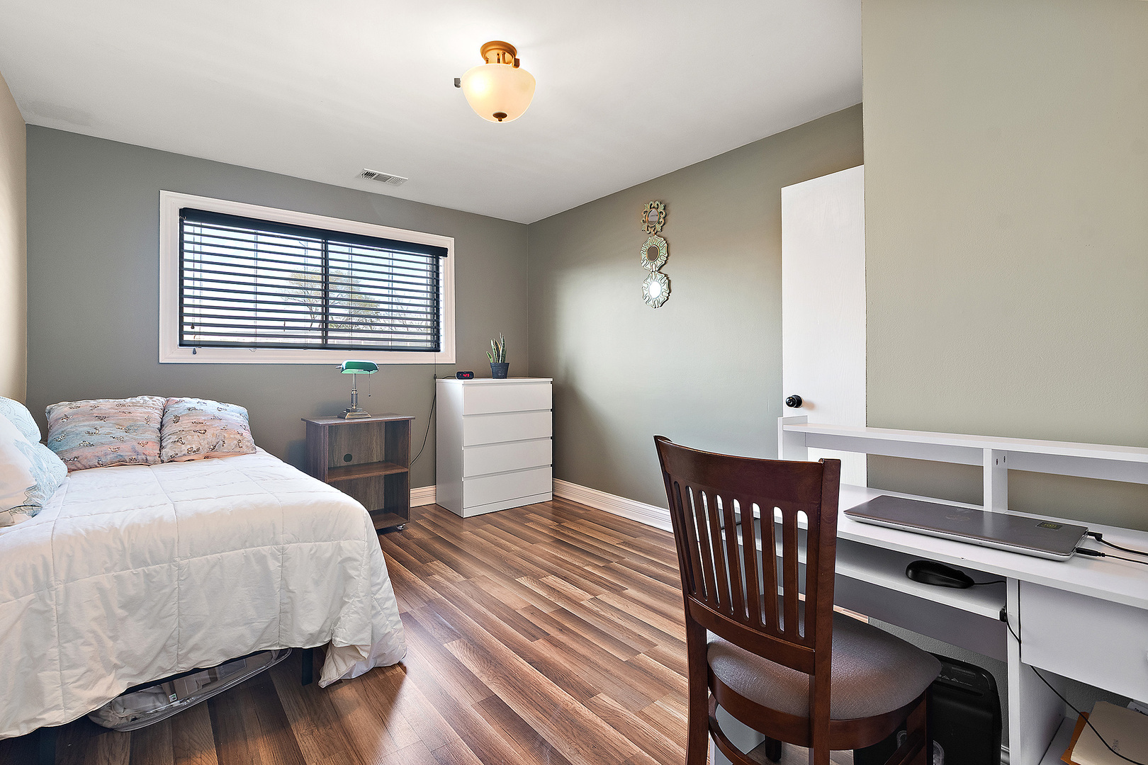 9654 NOTTINGHAM Avenue #1C, Chicago Ridge, IL 60415
