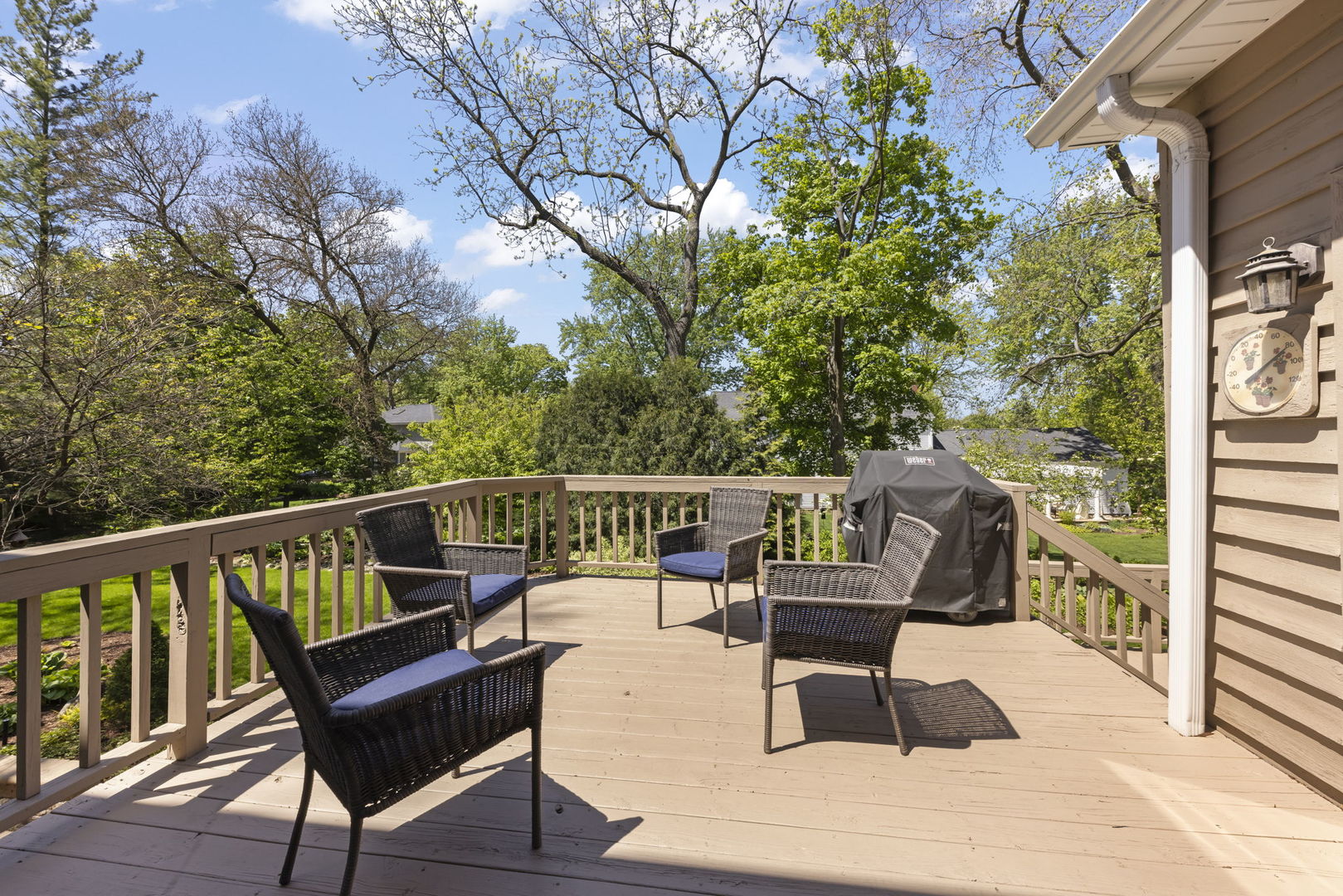 1262 Midwest Lane, Wheaton, IL 60189
