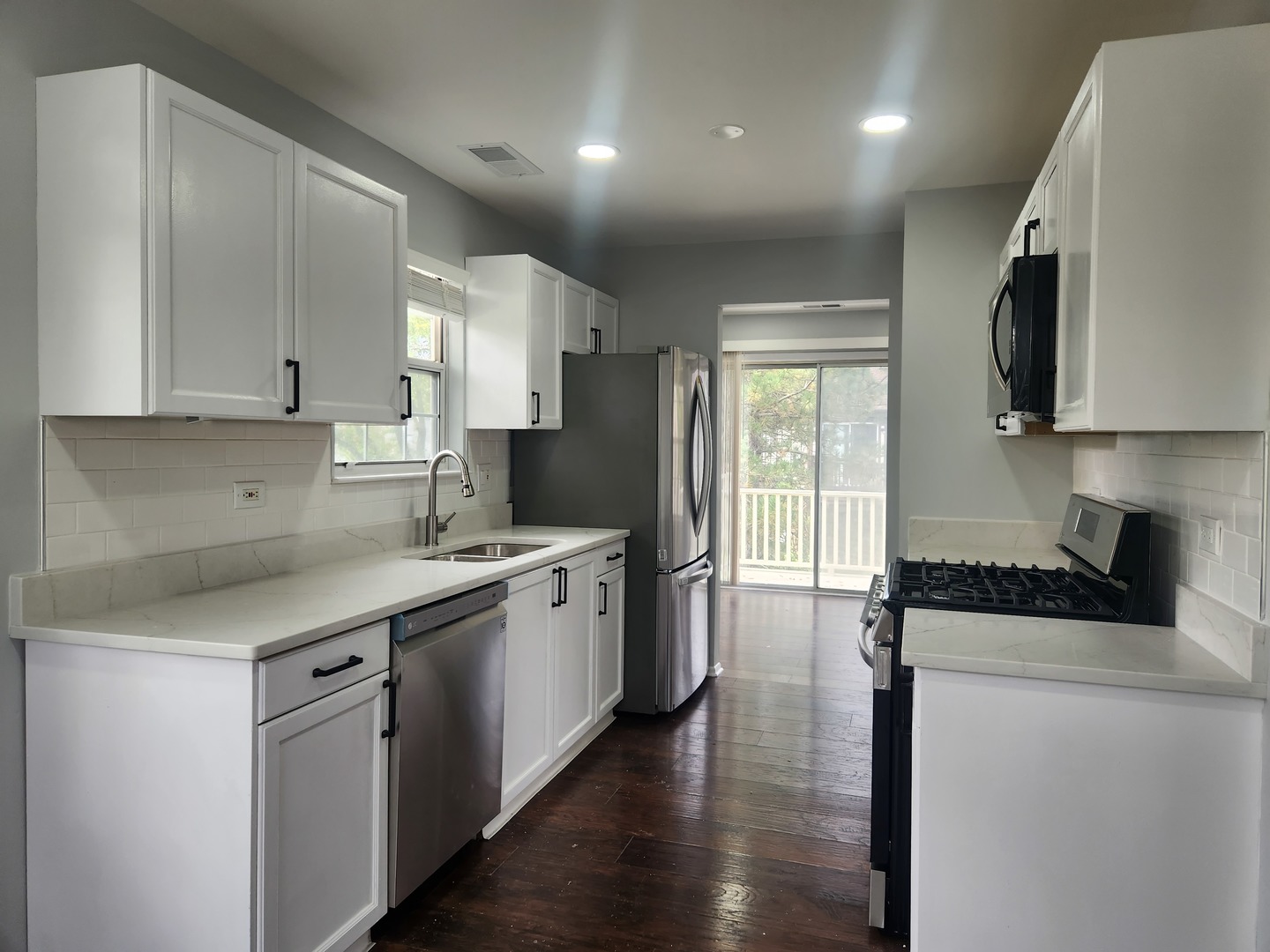 1236 Churchill Court #1236, Buffalo Grove, IL 60089