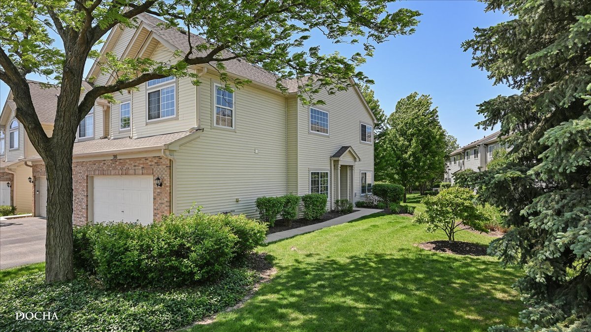 386 Jamestown Court, Aurora, IL 60502