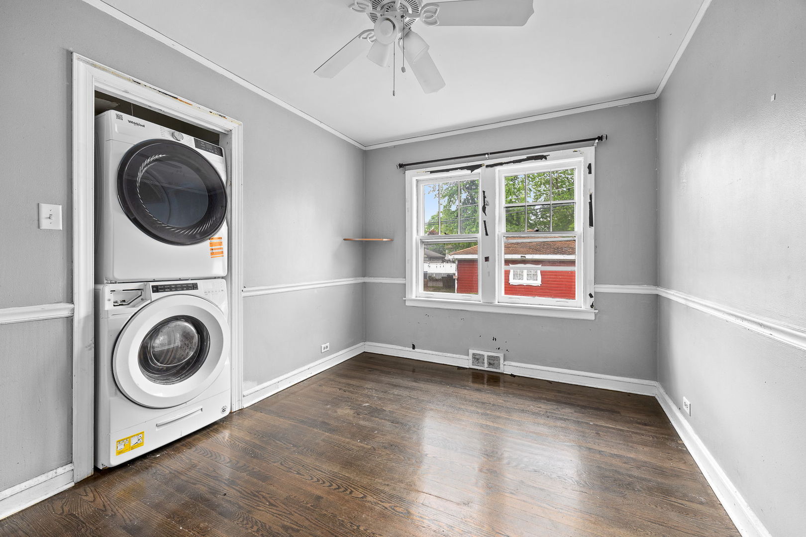 9306 S 54th Avenue, Oak Lawn, IL 60453