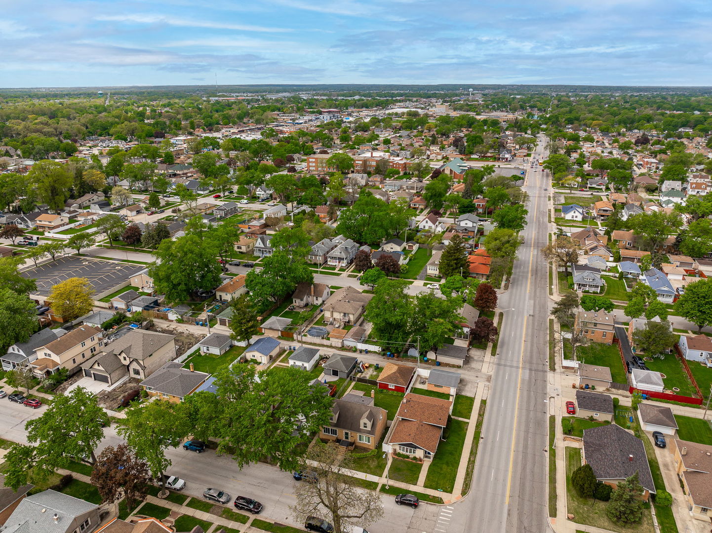 9306 S 54th Avenue, Oak Lawn, IL 60453