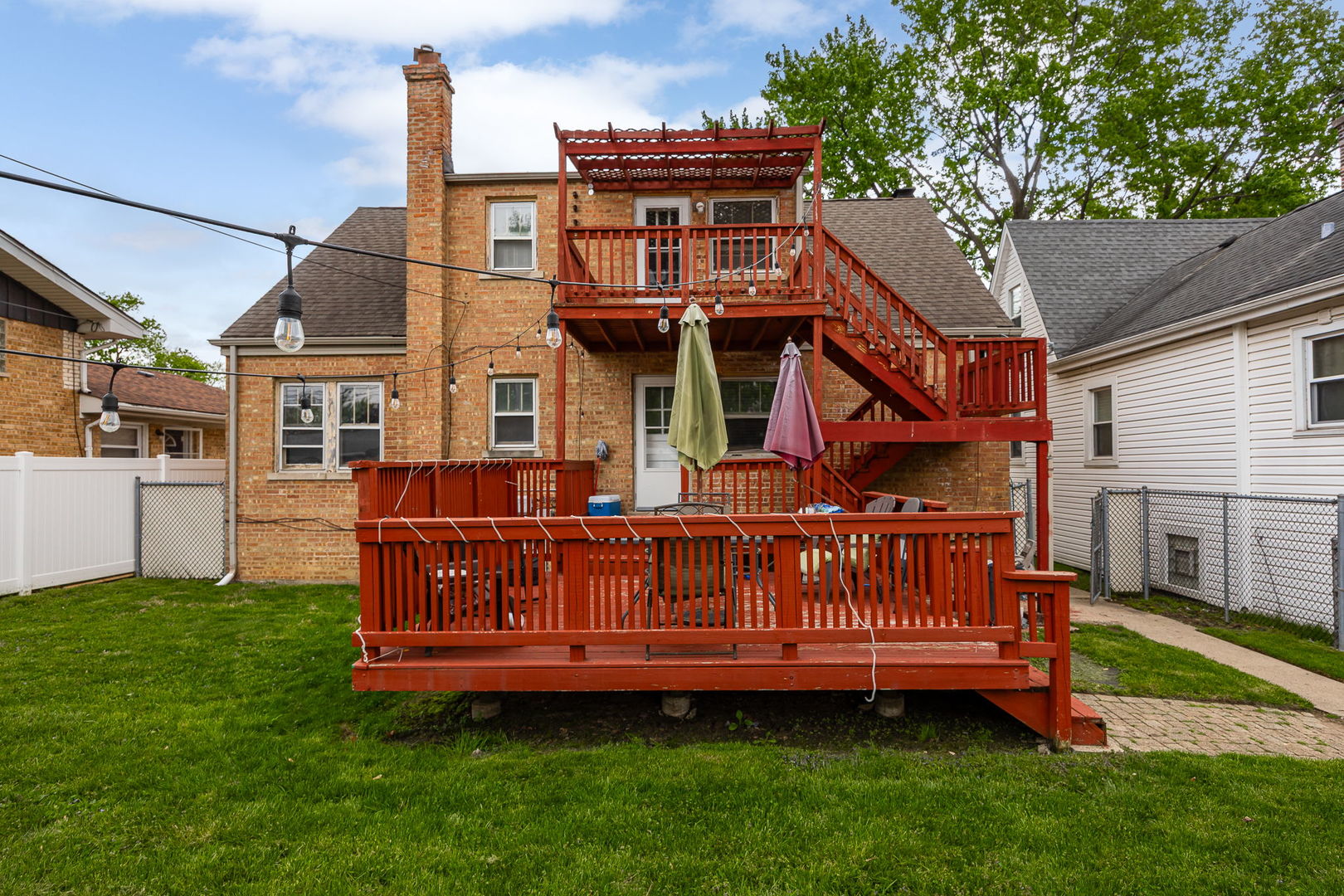 9306 S 54th Avenue, Oak Lawn, IL 60453