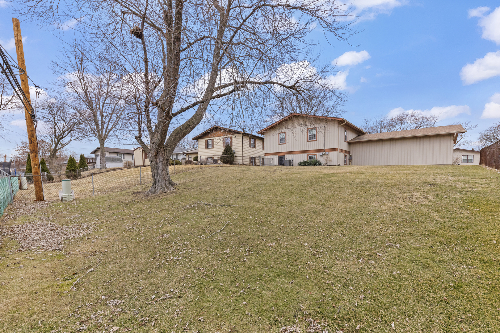 15423 Orogrande Drive, Oak Forest, IL 60452