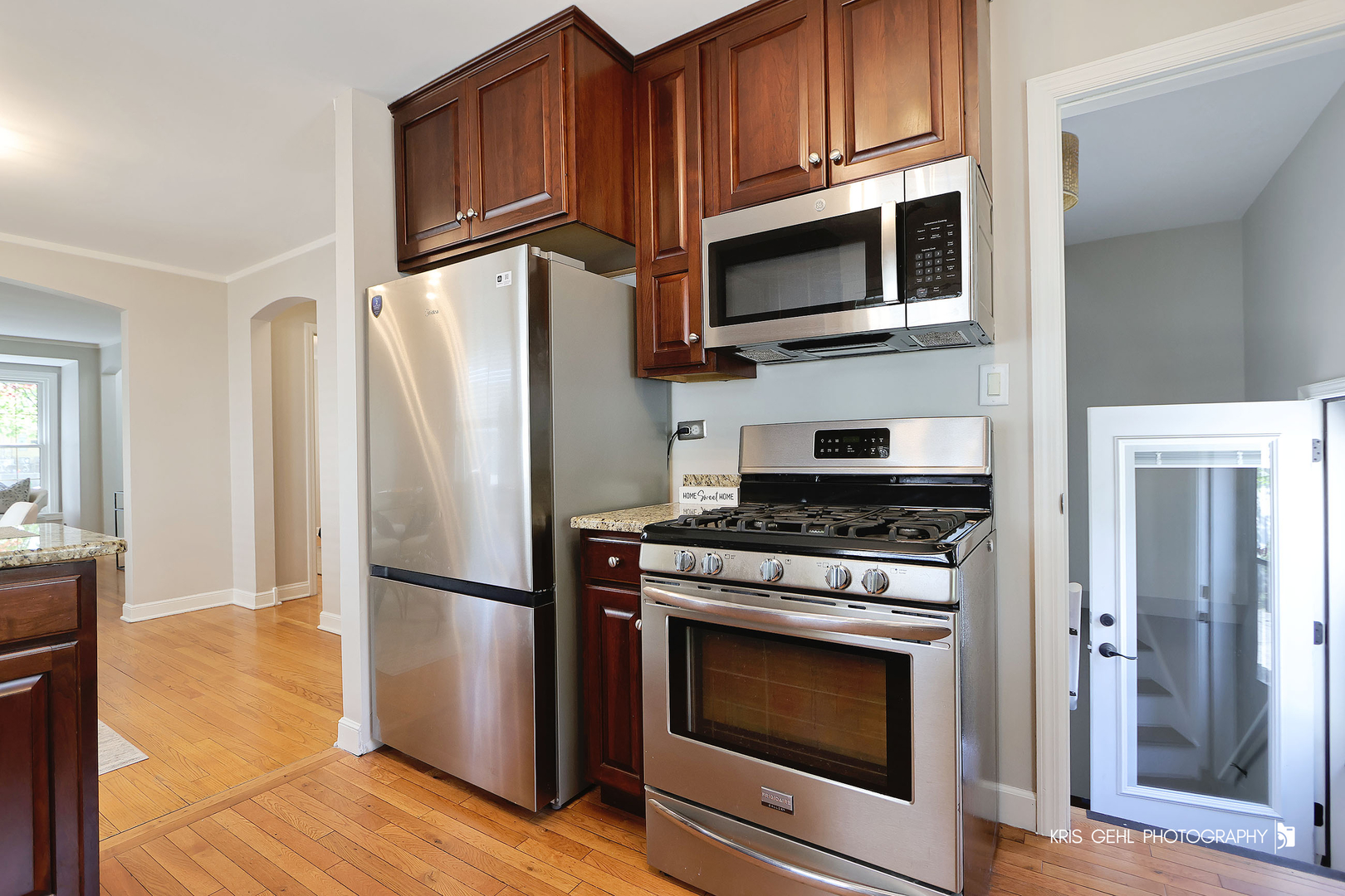 10928 S Albany Avenue, Chicago, IL 60655