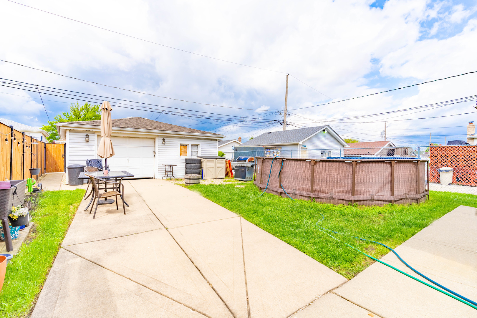 5332 S Meade Avenue, Chicago, IL 60638