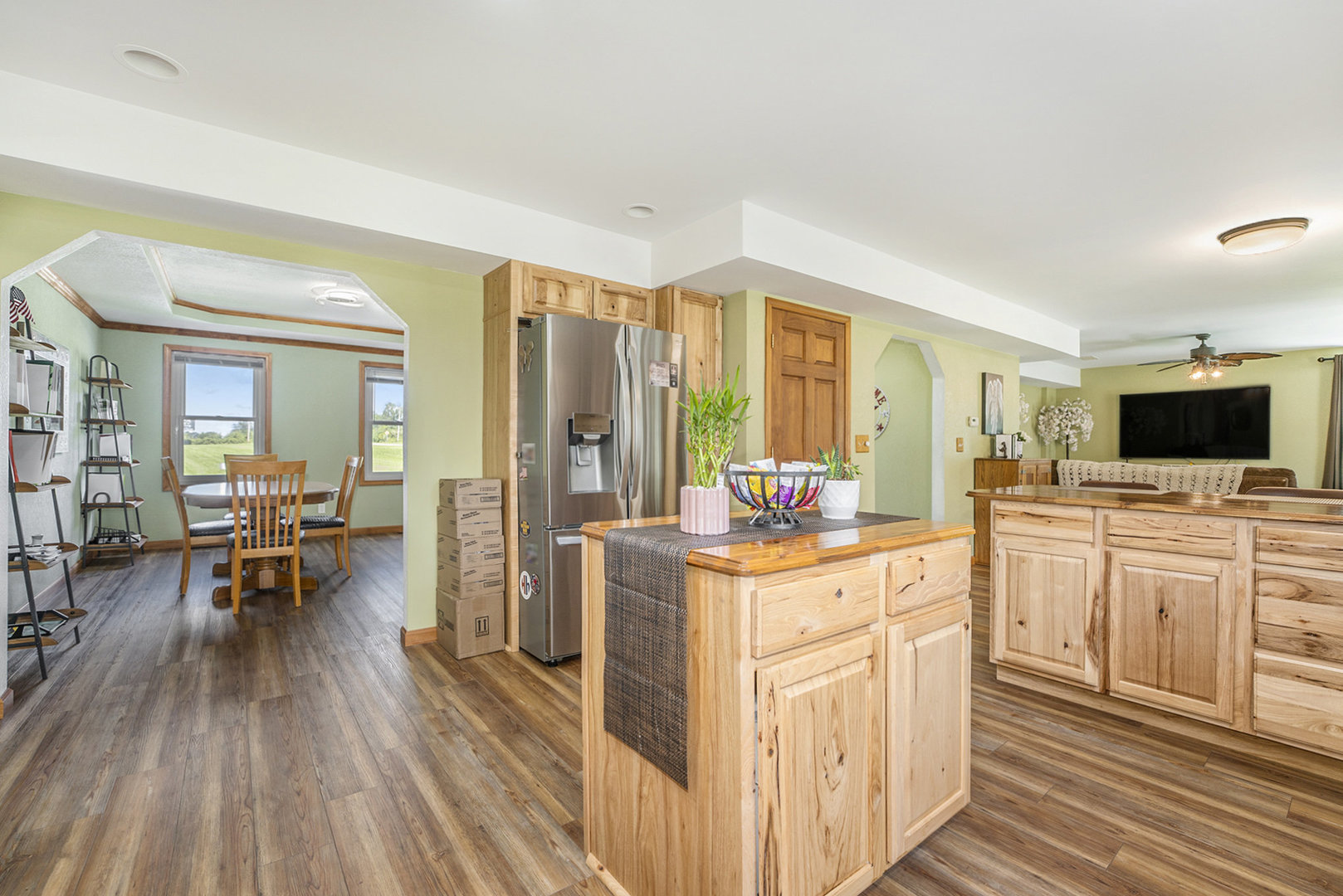 928 N Calumet Avenue, Chesterton, IN 46304