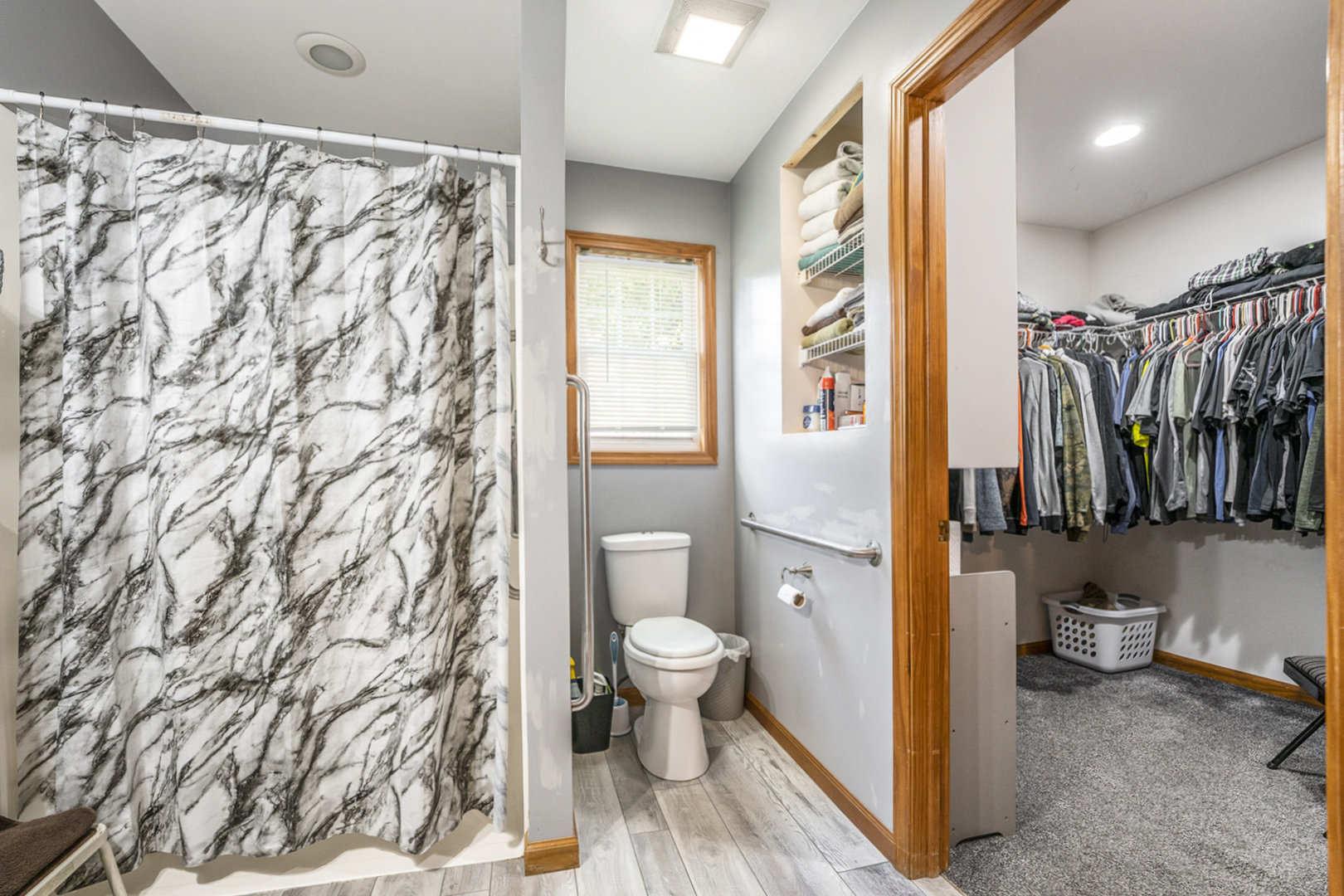 928 N Calumet Avenue, Chesterton, IN 46304