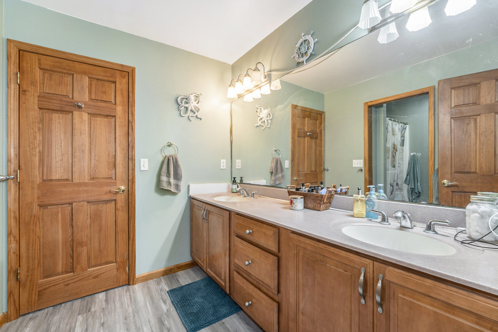 928 N Calumet Avenue, Chesterton, IN 46304