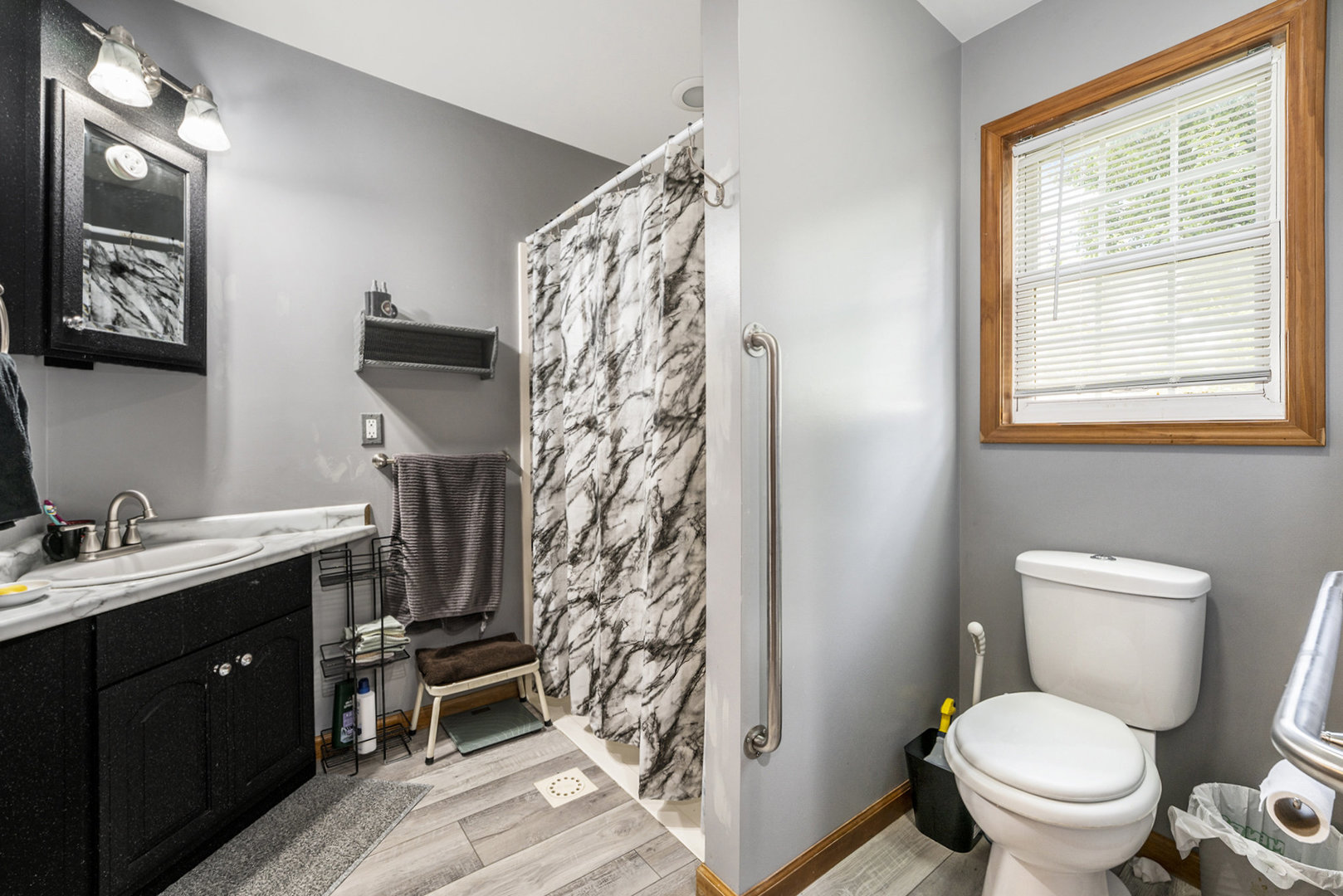 928 N Calumet Avenue, Chesterton, IN 46304