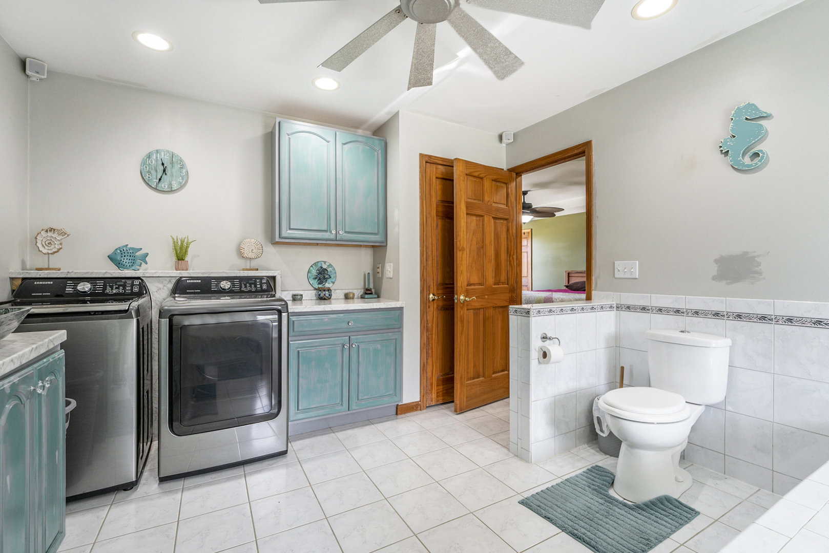 928 N Calumet Avenue, Chesterton, IN 46304