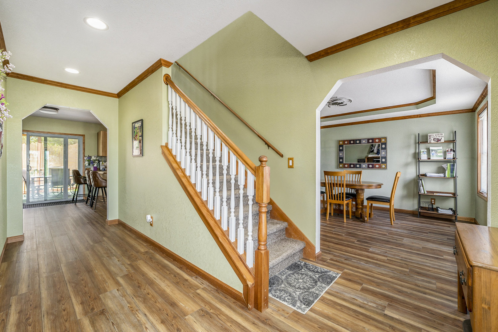 928 N Calumet Avenue, Chesterton, IN 46304